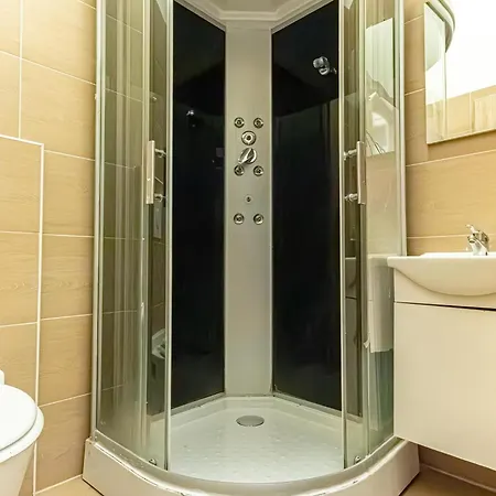 Chic Apartment- Suitable For Longstays Near Matzleinsforferplatz Vienne Extérieur photo
